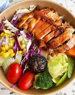 雞排拌飯圖片素材 餐飲視覺中的中國菜系新演繹